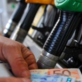 Decreto trasparenza prezzi contro il caro carburanti